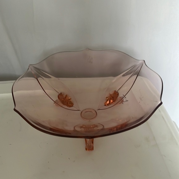 Red Glass Tray - Picture 1 of 2